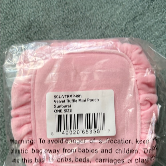 Stoney clover velvet ruffle mini pouch - NWT - Picture 2 of 2